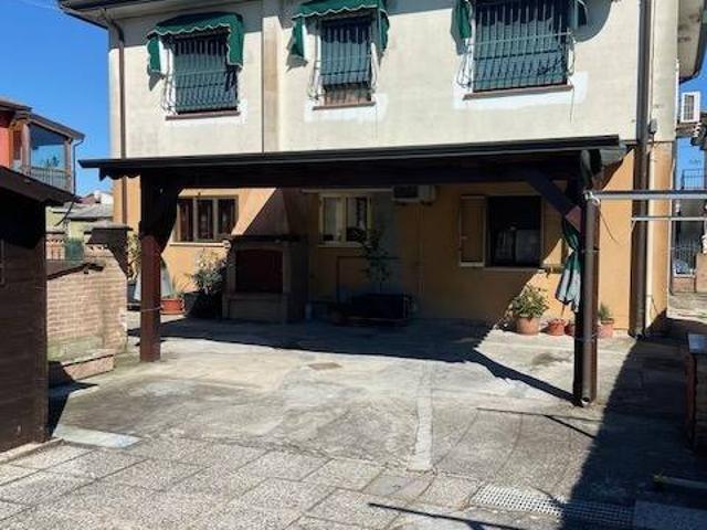 Villa Indipendente in vendita a Porto Tolle, Ca' Tiepolo