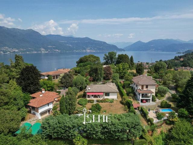 Villa Indipendente in vendita a Comunità Montana Valli del Verbano, Porto Valtravaglia