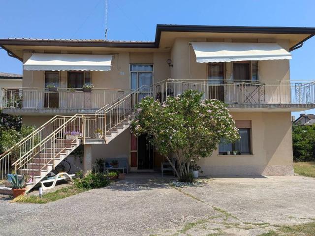 Villa Indipendente in vendita a Porto Viro, Veneto