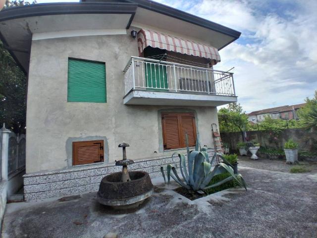 Villa Indipendente in vendita a Porto Viro, Veneto
