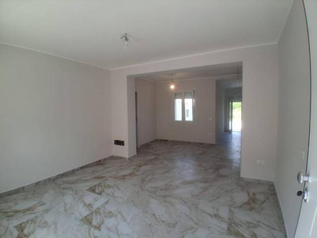 Villa Indipendente in vendita a Contarina, Porto Viro