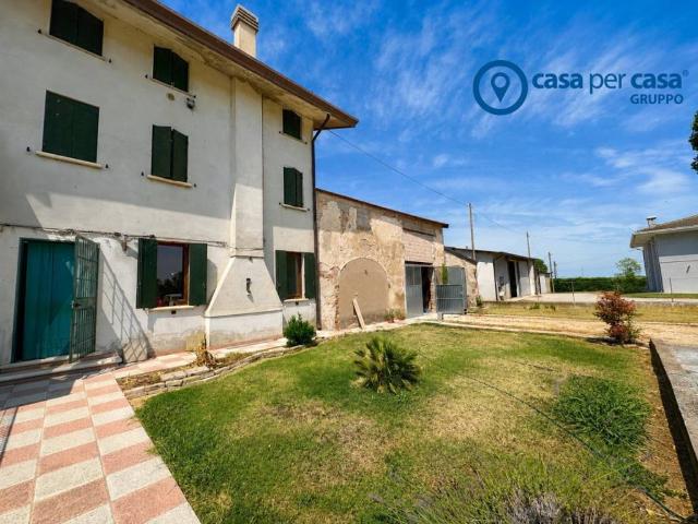 Villa Indipendente in vendita a Porto Viro, Veneto
