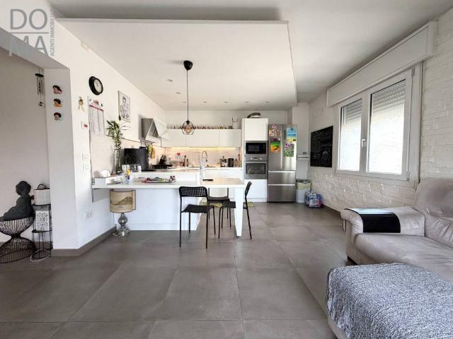Villa Indipendente in vendita a Porto Viro, Veneto