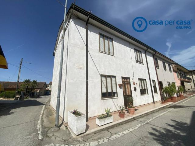 Villa Indipendente in vendita a Porto Viro, Veneto