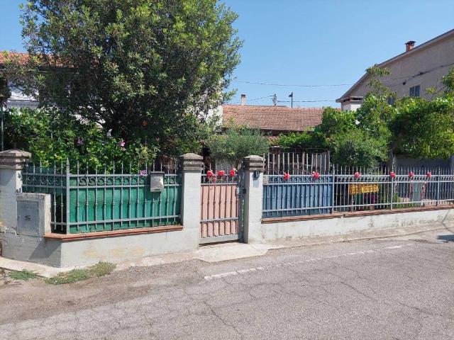 Villa Indipendente in vendita a Porto Viro, Veneto