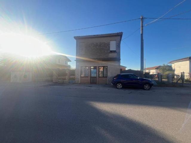 Villa Indipendente in vendita a Porto Viro, Veneto