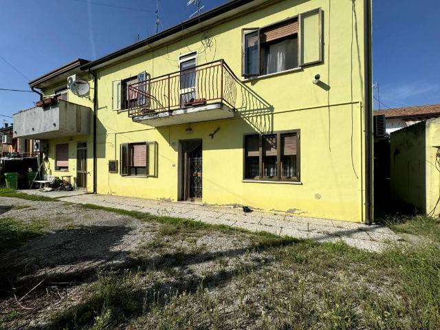 Villa Indipendente in vendita a Porto Viro, Veneto