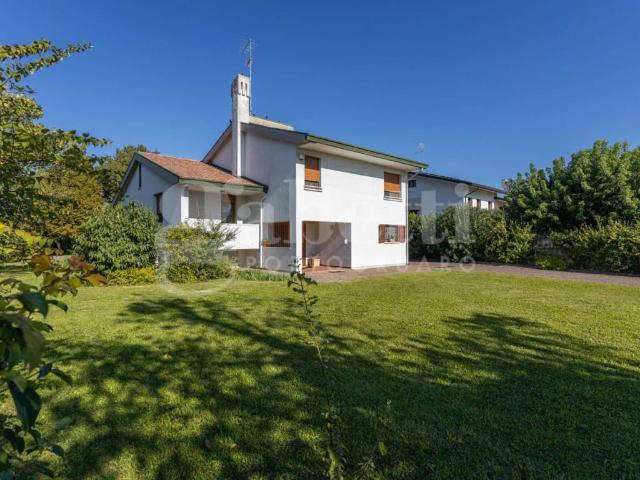 Villa Indipendente in vendita a Confine, Portogruaro