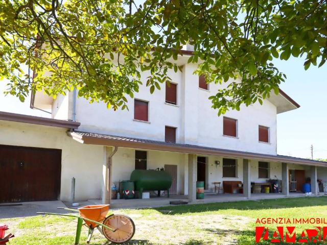 Villa Indipendente in vendita a Giussago, Portogruaro