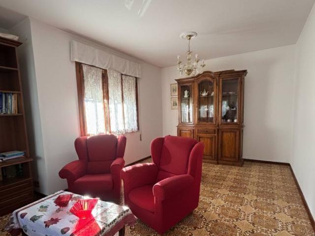Villa Indipendente in vendita a Portogruaro, Veneto