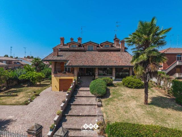 Villa Indipendente in vendita a Portomaggiore, Reggio Emilia