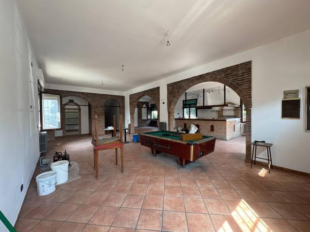 Villa Indipendente in vendita a Portomaggiore, Reggio Emilia