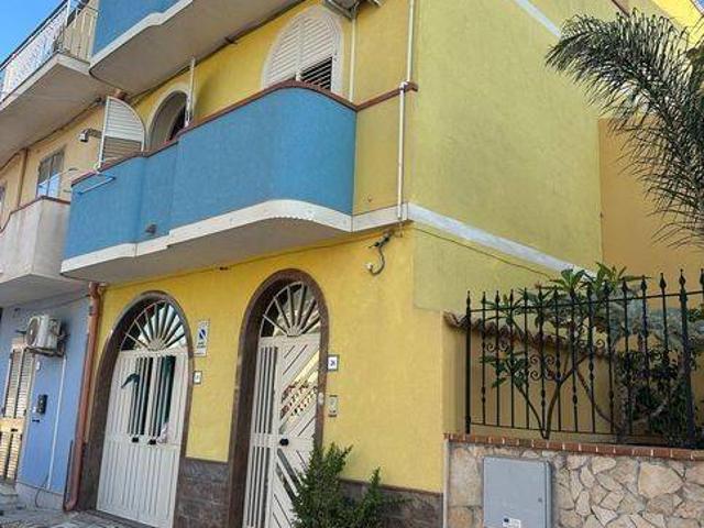 Villa Indipendente in vendita a Portopalo, Sicilia
