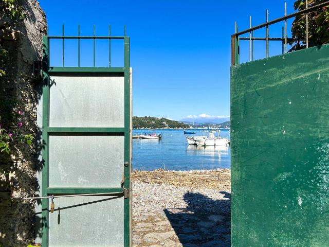 Villa Indipendente in vendita a Terrizzo, Portovenere
