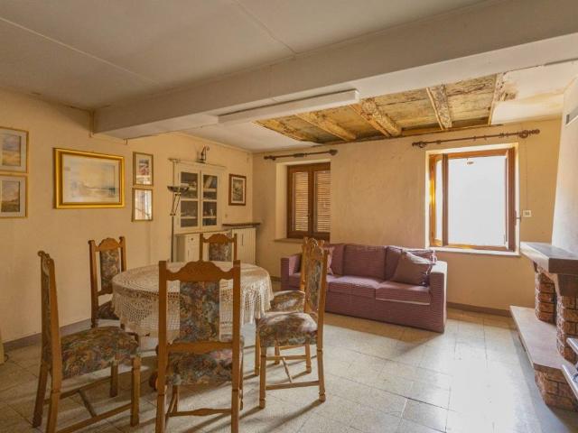 Villa Indipendente in vendita a Piemonte, Biella