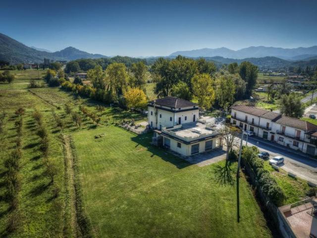 Villa Indipendente in vendita a Broccostella, Lazio