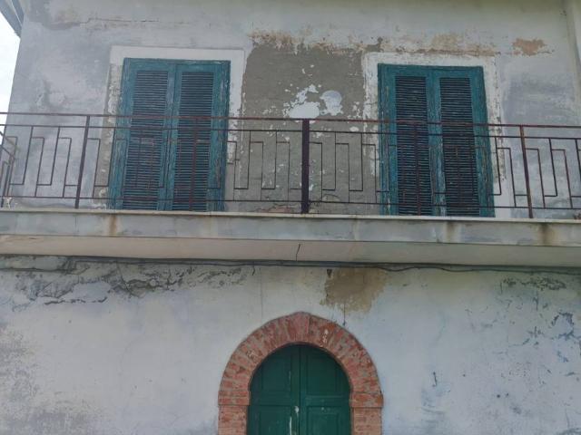 Villa Indipendente in vendita a Potenza, Basilicata