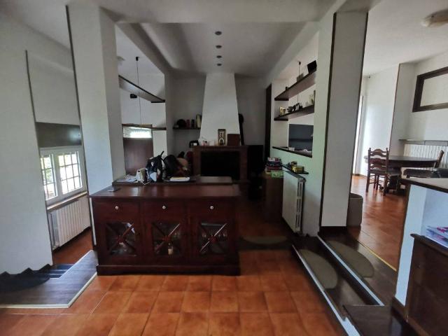 Villa Indipendente in vendita a Potenza, Basilicata
