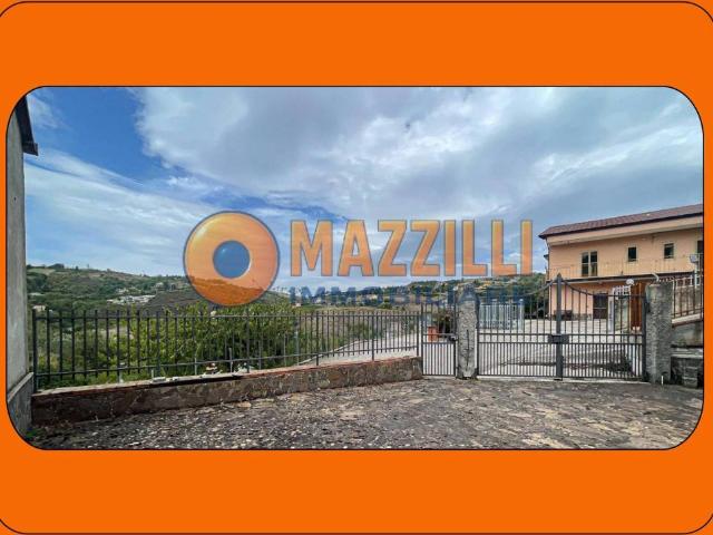 Villa Indipendente in vendita a Potenza, Basilicata