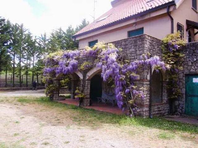 Villa Indipendente in vendita a Macchia romana, Potenza