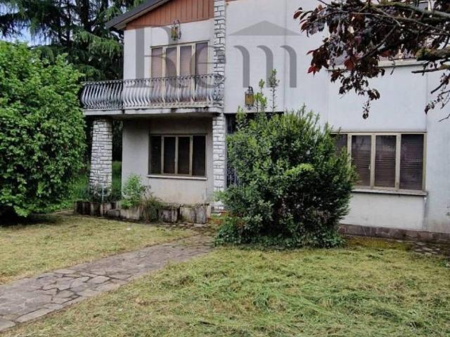 Villa Indipendente in vendita a Povegliano, Veneto