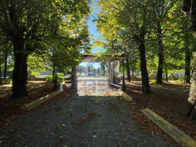 Villa Indipendente in vendita a Bassa Reggiana, Re