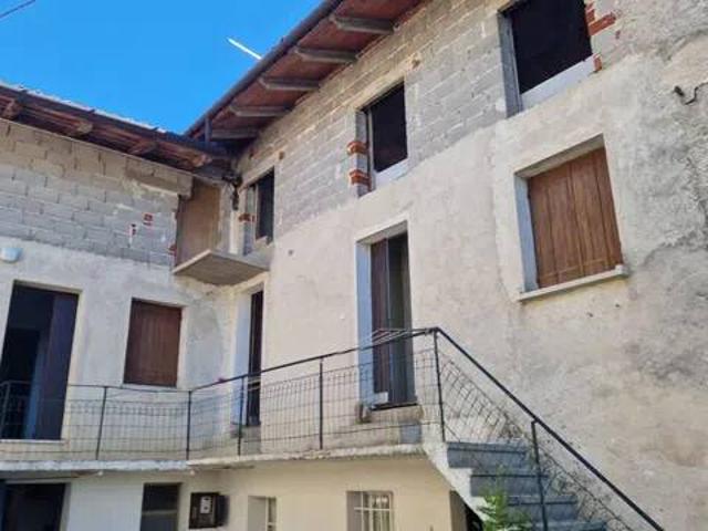 Villa Indipendente in vendita a Povoletto, Friuli-Venezia Giulia
