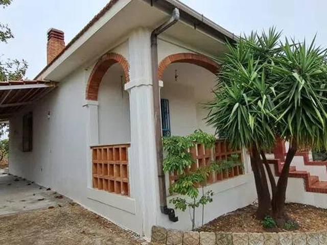 Villa Indipendente in vendita a Pozzallo, Sicilia