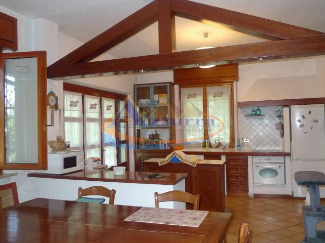 Villa Indipendente in vendita a Piemonte, Alessandria