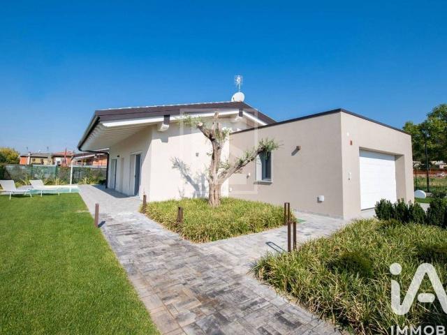 Villa Indipendente in vendita a Ponte del Cantone, Pozzolengo