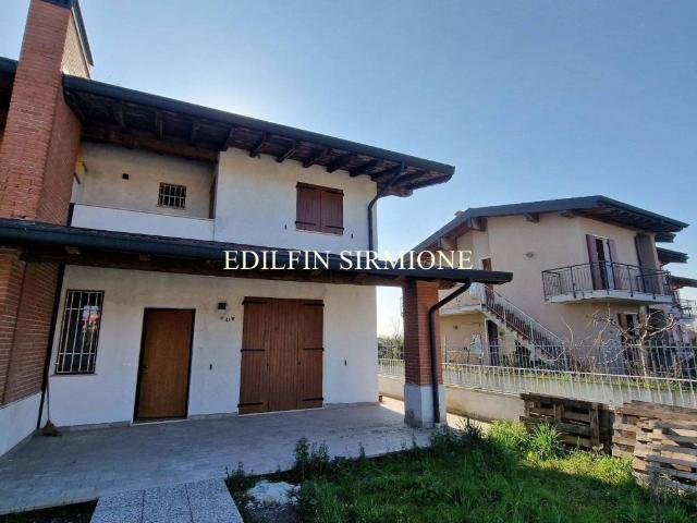 Villa Indipendente in vendita a Pozzolengo, Lombardia