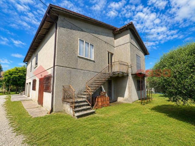 Villa Indipendente in vendita a Pozzonovo, Veneto