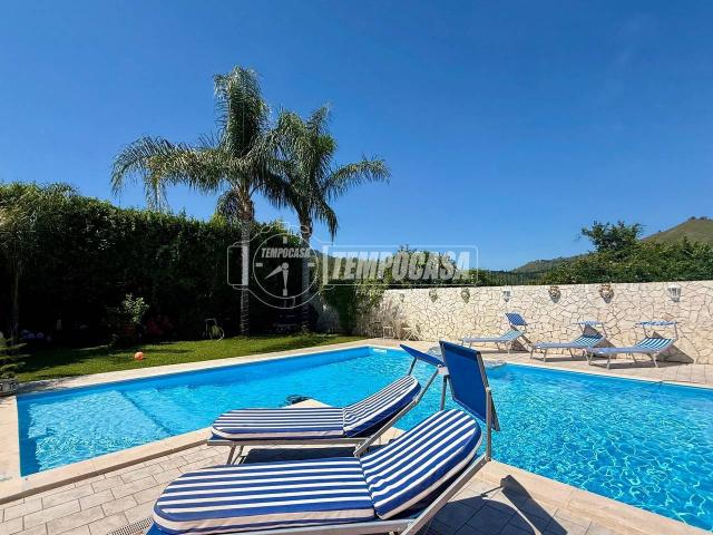 Villa Indipendente in vendita a Cigliano, Pozzuoli