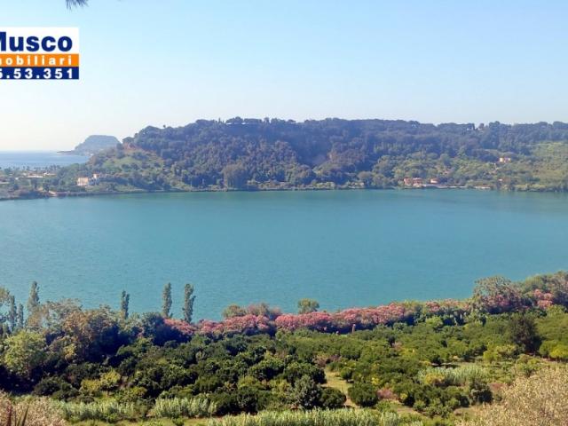 Villa Indipendente in vendita a La Schiana, Pozzuoli