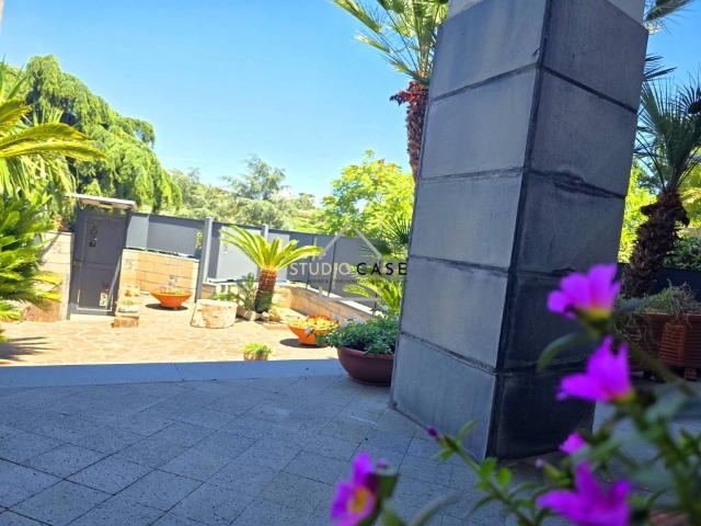 Villa Indipendente in vendita a Antiniana, Pozzuoli