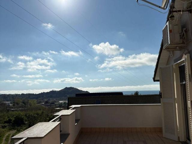 Villa Indipendente in vendita a Toiano, Pozzuoli