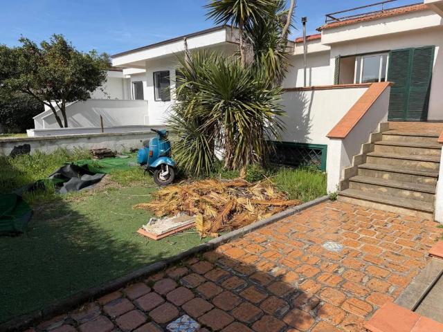 Villa Indipendente in vendita a Cigliano, Pozzuoli