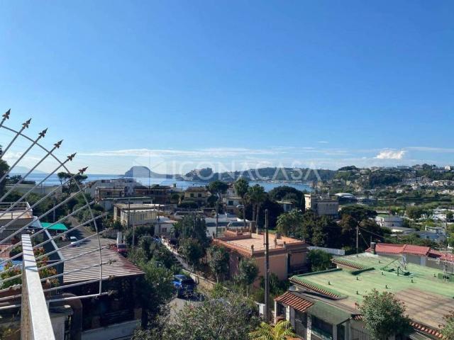 Villa Indipendente in vendita a Toiano, Pozzuoli