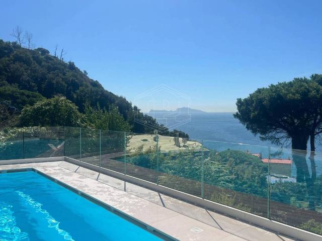 Villa Indipendente in vendita a Pisciarelli, Pozzuoli