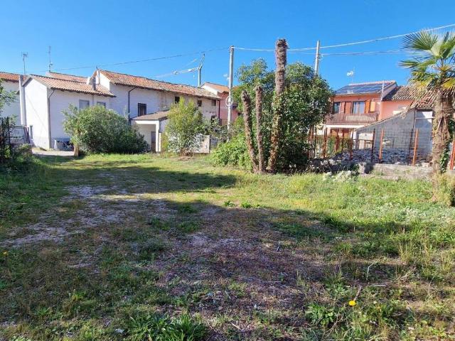 Villa Indipendente in vendita a Carpeneto / Cjarpenêt, Pozzuolo del Friuli / Puçui
