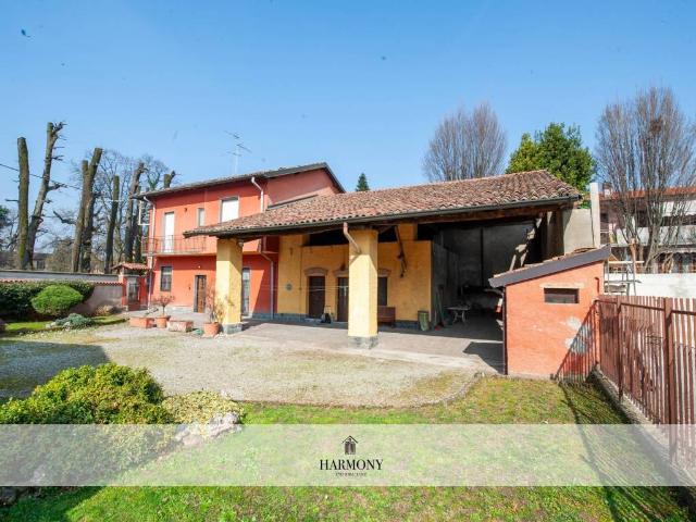 Villa Indipendente in vendita a Pozzuolo Martesana, Lombardia