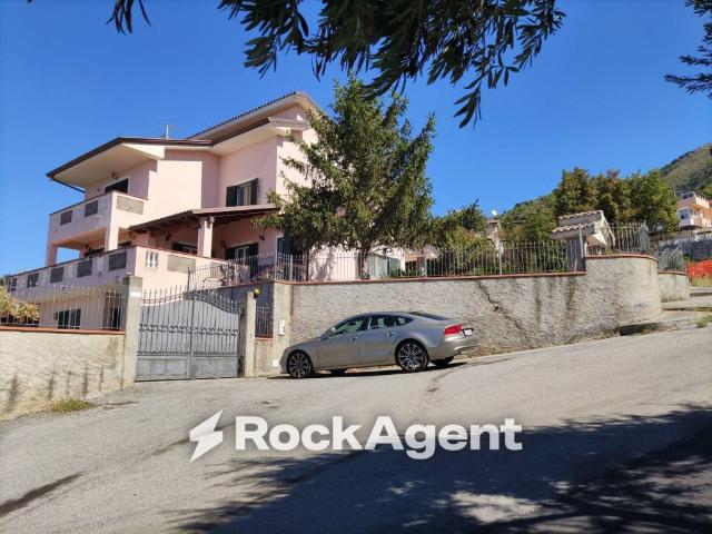 Villa Indipendente in vendita a Zona Industriale, Praia a Mare