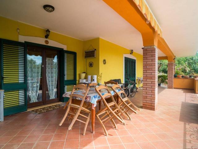 Villa Indipendente in vendita a Calabria, Cosenza