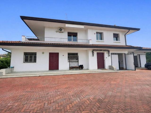 Villa Indipendente in vendita a Pramaggiore, Veneto