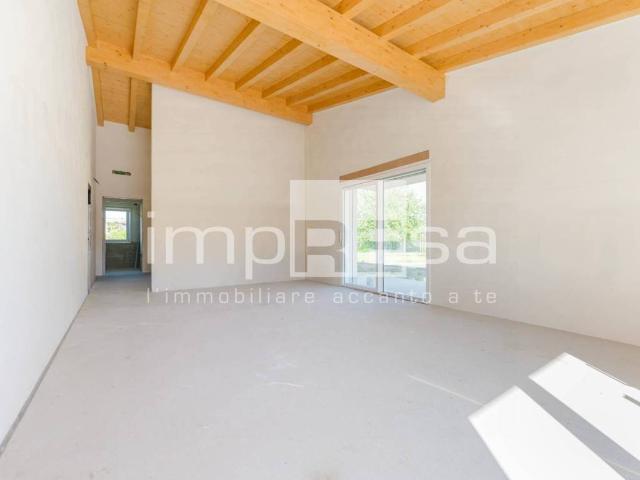Villa Indipendente in vendita a Prata Di Pordenone, Friuli-Venezia Giulia