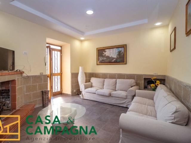 Villa Indipendente in vendita a Prata Sannita, Campania