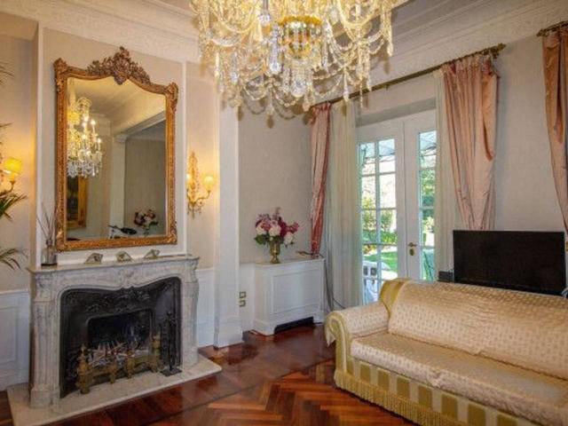 Villa Indipendente in vendita a La Pietà, Prato