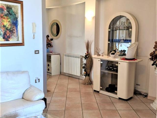 Villa Indipendente in vendita a Casale, Prato