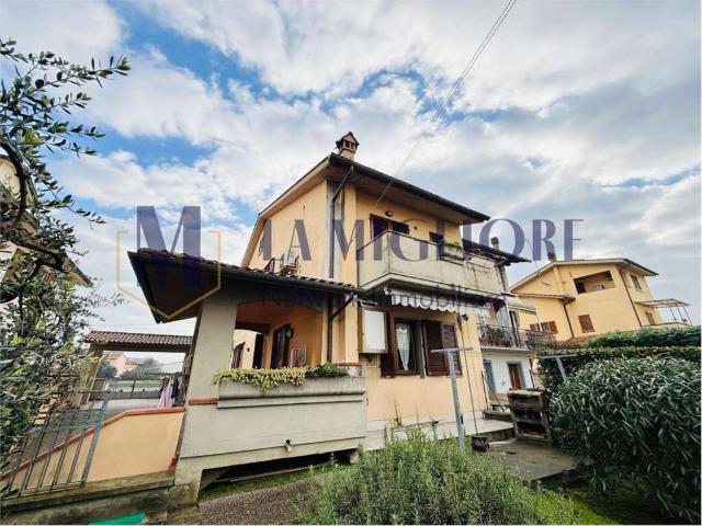 Villa Indipendente in vendita a Casale, Prato