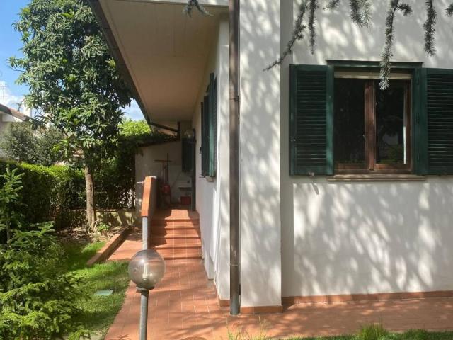 Villa Indipendente in vendita a Filettole, Prato
